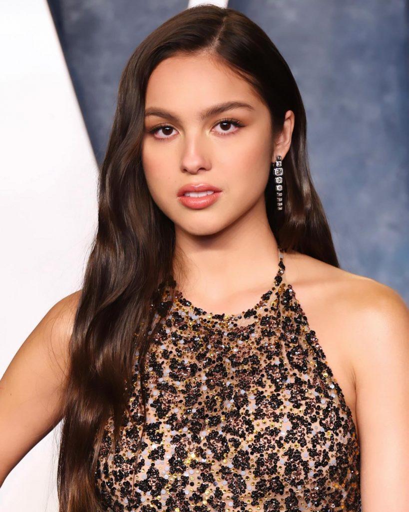 Olivia Rodrigo style by Clayton Hawkins at the 2023 Vanity Fair Oscars Party